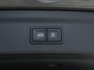 Audi Q3 Quattro 20 40 TDI 200 S-tronic S Line   - 13