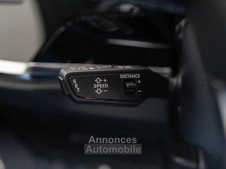 Audi Q3 Quattro 20 40 TDI 200 S-tronic S Line - 24