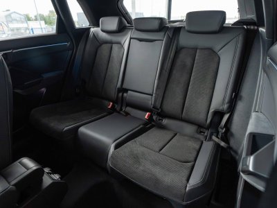 Audi Q3 Quattro 20 40 TDI 200 S-tronic S Line   - 35