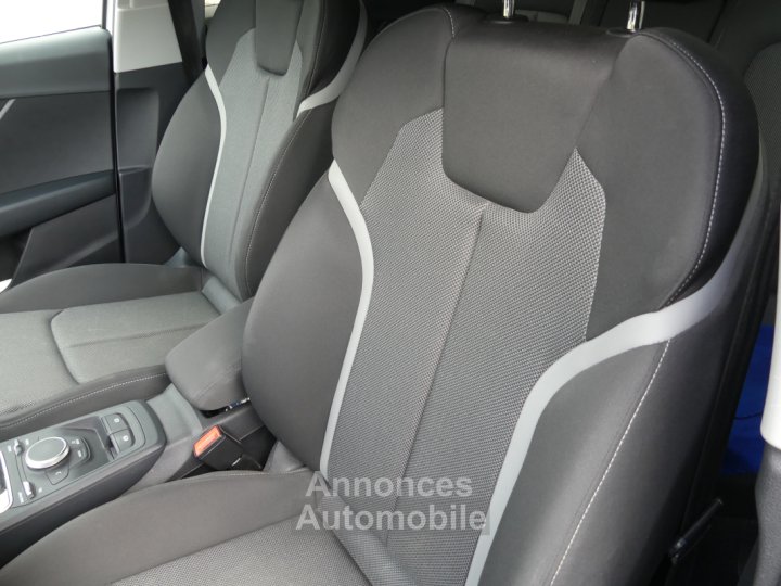 Audi Q2 DESIGN TFSI 150 CV - 10