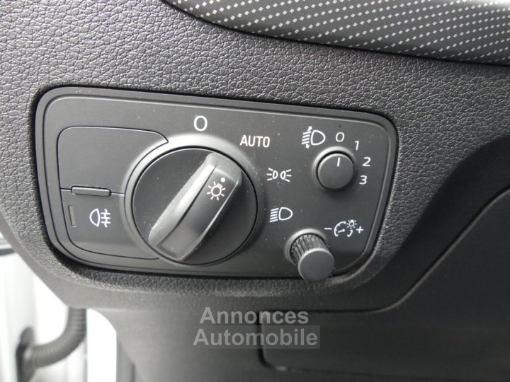 Audi Q2 DESIGN TFSI 150 CV - 28