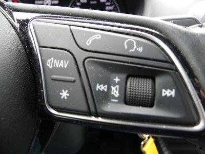 Audi Q2 DESIGN TFSI 150 CV   - 30