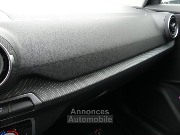 Audi Q2 DESIGN TFSI 150 CV - 34