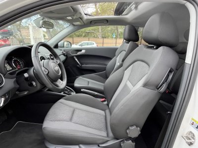 Audi A1 16 TDi - 116 - BV S-Tronic BERLINE Style PHASE 2   - 8