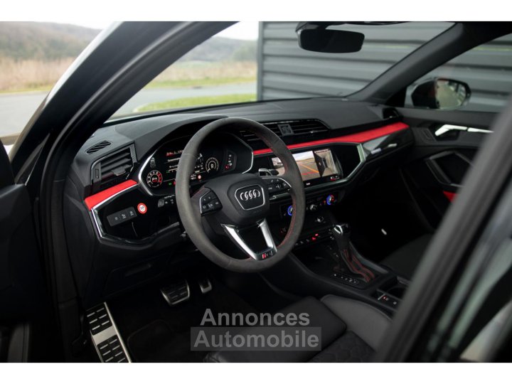 Audi RS Q3 SUV - IMMAT FR - Quattro 25 TFSI - 400 - BV S-tronic RSQ3 - 5