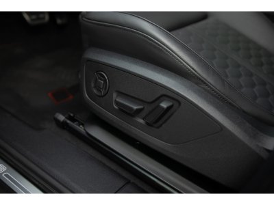 Audi RS Q3 SUV - IMMAT FR - Quattro 25 TFSI - 400 - BV S-tronic RSQ3   - 9