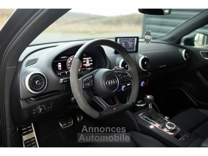 Audi RS3 Berline 25 TFSI 400 S tronic 7 Quattro - 8