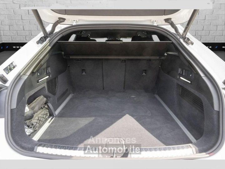 Audi A6 Avant TDI 204 ch S tronic 7 Quattro S line - 9