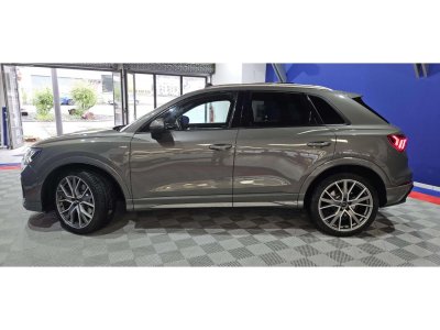 Audi Q3 Quattro 20 45 TFSI - 230 - BV S-tronic - S Line   - 12