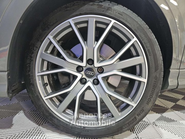 Audi Q3 Quattro 20 45 TFSI - 230 - BV S-tronic - S Line - 20