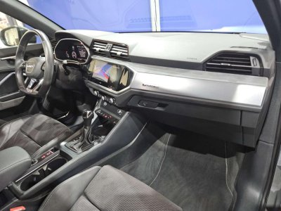 Audi Q3 Quattro 20 45 TFSI - 230 - BV S-tronic - S Line   - 35