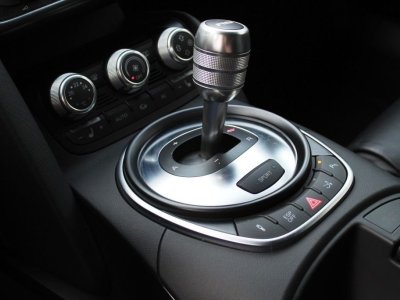 Audi R8 COUPE 42 V8 FSI 420 QUATTRO   - 14