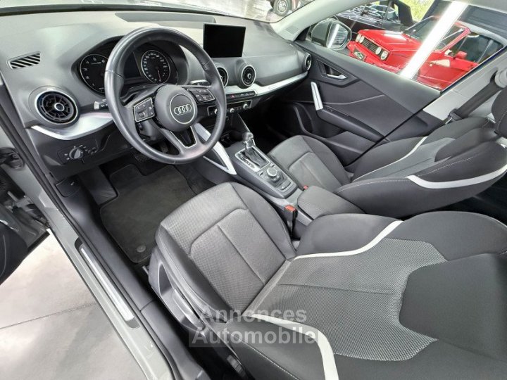 Audi Q2 35 TFSI 150CH DESIGN LUXE S TRONIC 7 - 10