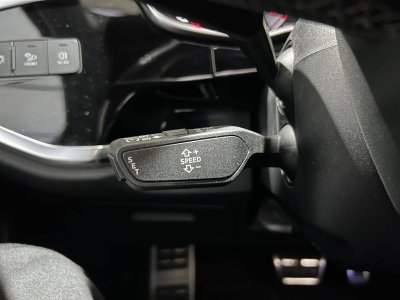 Audi Q3 45 TFSIe 245 ch S tronic 6 S line   - 21