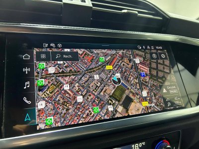 Audi Q3 45 TFSIe 245 ch S tronic 6 S line   - 38