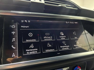 Audi Q3 45 TFSIe 245 ch S tronic 6 S line   - 45
