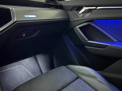 Audi Q3 45 TFSIe 245 ch S tronic 6 S line   - 48