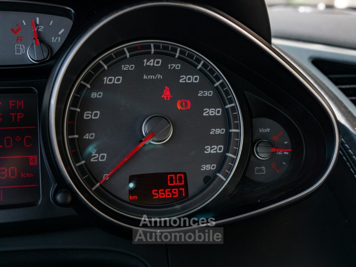 Audi R8 V8 42 420 ch - 12