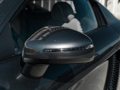 Audi R8 V8 42 420 ch   - 29