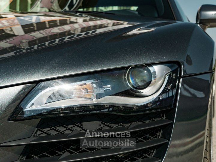 Audi R8 V8 42 420 ch - 30