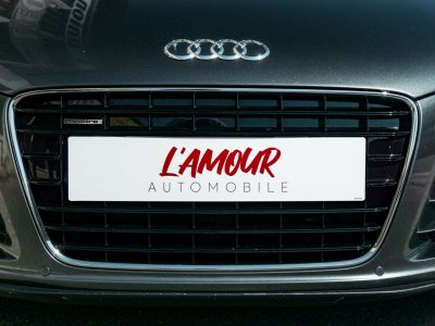 Audi R8 V8 42 420 ch   - 36
