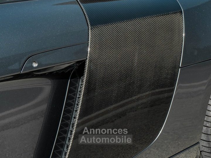 Audi R8 V8 42 420 ch - 49