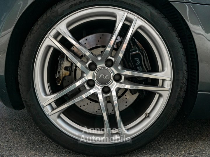 Audi R8 V8 42 420 ch - 52