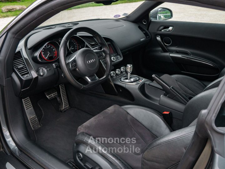 Audi R8 V10 52 525 ch - 6