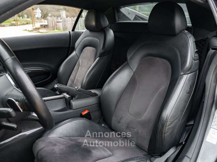 Audi R8 V10 52 525 ch - 7