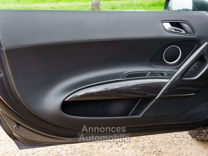 Audi R8 V10 52 525 ch - 10