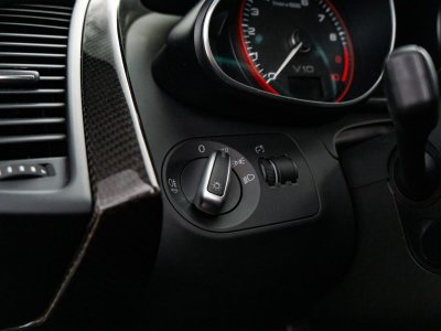 Audi R8 V10 52 525 ch   - 15