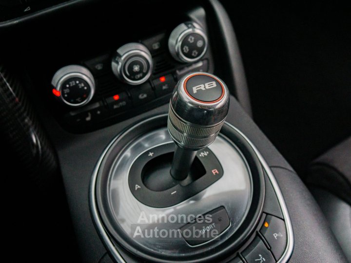 Audi R8 V10 52 525 ch - 19