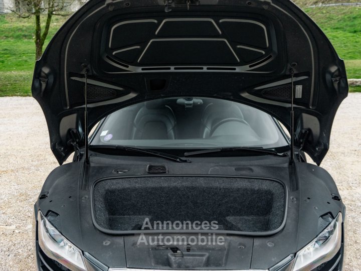 Audi R8 V10 52 525 ch - 39