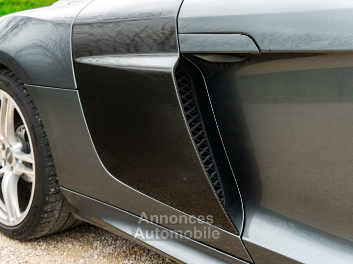 Audi R8 V10 52 525 ch - 45