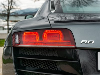 Audi R8 V10 52 525 ch   - 47