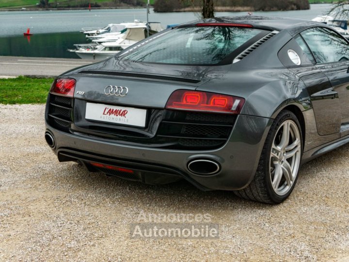 Audi R8 V10 52 525 ch - 48
