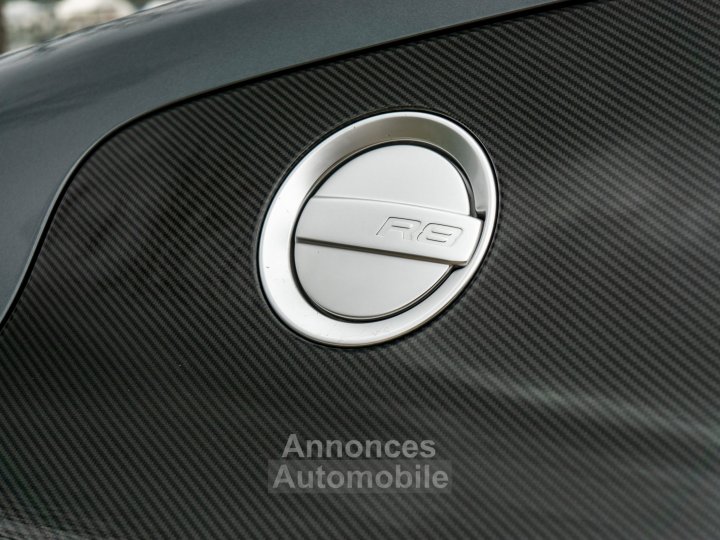Audi R8 V10 52 525 ch - 57