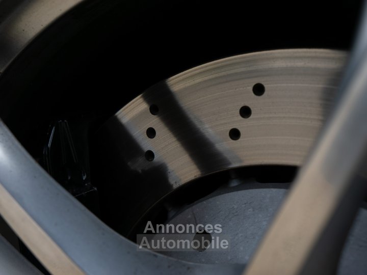 Audi R8 V10 52 525 ch - 71