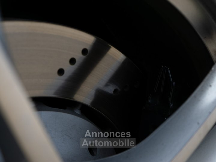 Audi R8 V10 52 525 ch - 74