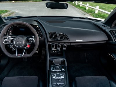 Audi R8 Spyder Performance 52 620 ch   - 6