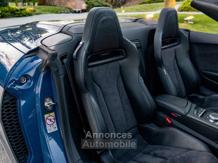 Audi R8 Spyder Performance 52 620 ch - 8