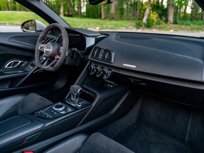 Audi R8 Spyder Performance 52 620 ch   - 20