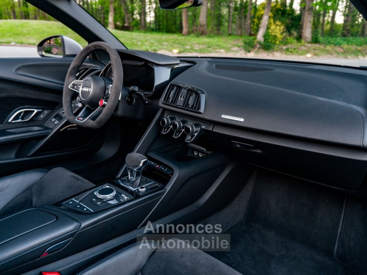 Audi R8 Spyder Performance 52 620 ch - 20