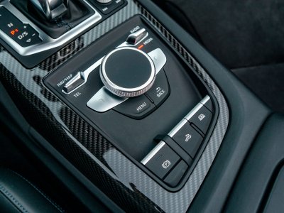 Audi R8 Spyder Performance 52 620 ch   - 22