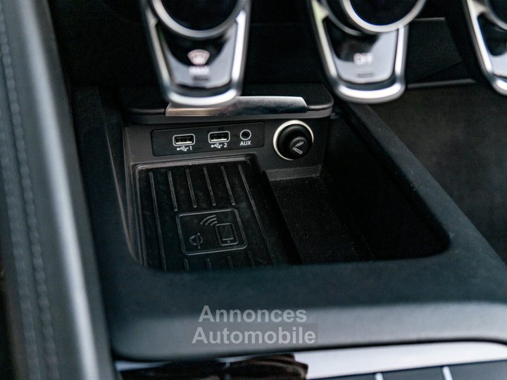 Audi R8 Spyder Performance 52 620 ch - 24