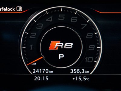 Audi R8 Spyder Performance 52 620 ch   - 25