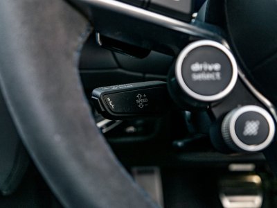 Audi R8 Spyder Performance 52 620 ch   - 32