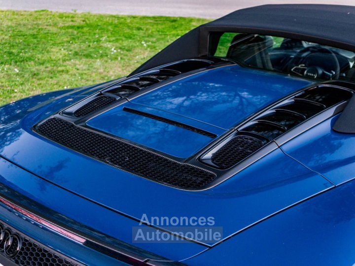 Audi R8 Spyder Performance 52 620 ch - 55