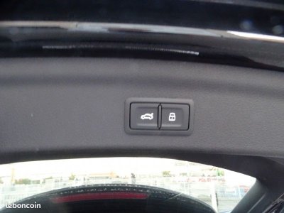 Audi Q3 35 TFSI 150CH S LINE TRONIC 7-TOE Jtes 19 Apple Carplay LED ACC-1ere Main   - 31