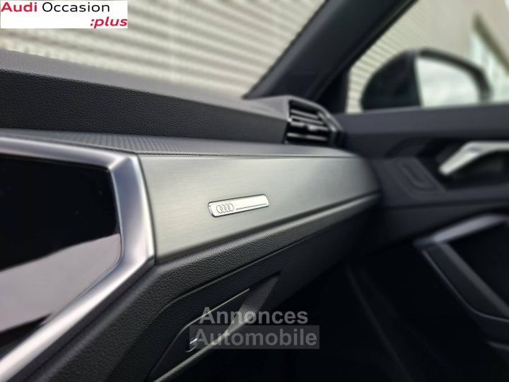 Audi Q3 Sportback 35 TFSI 150 ch S tronic 7 S line - 36